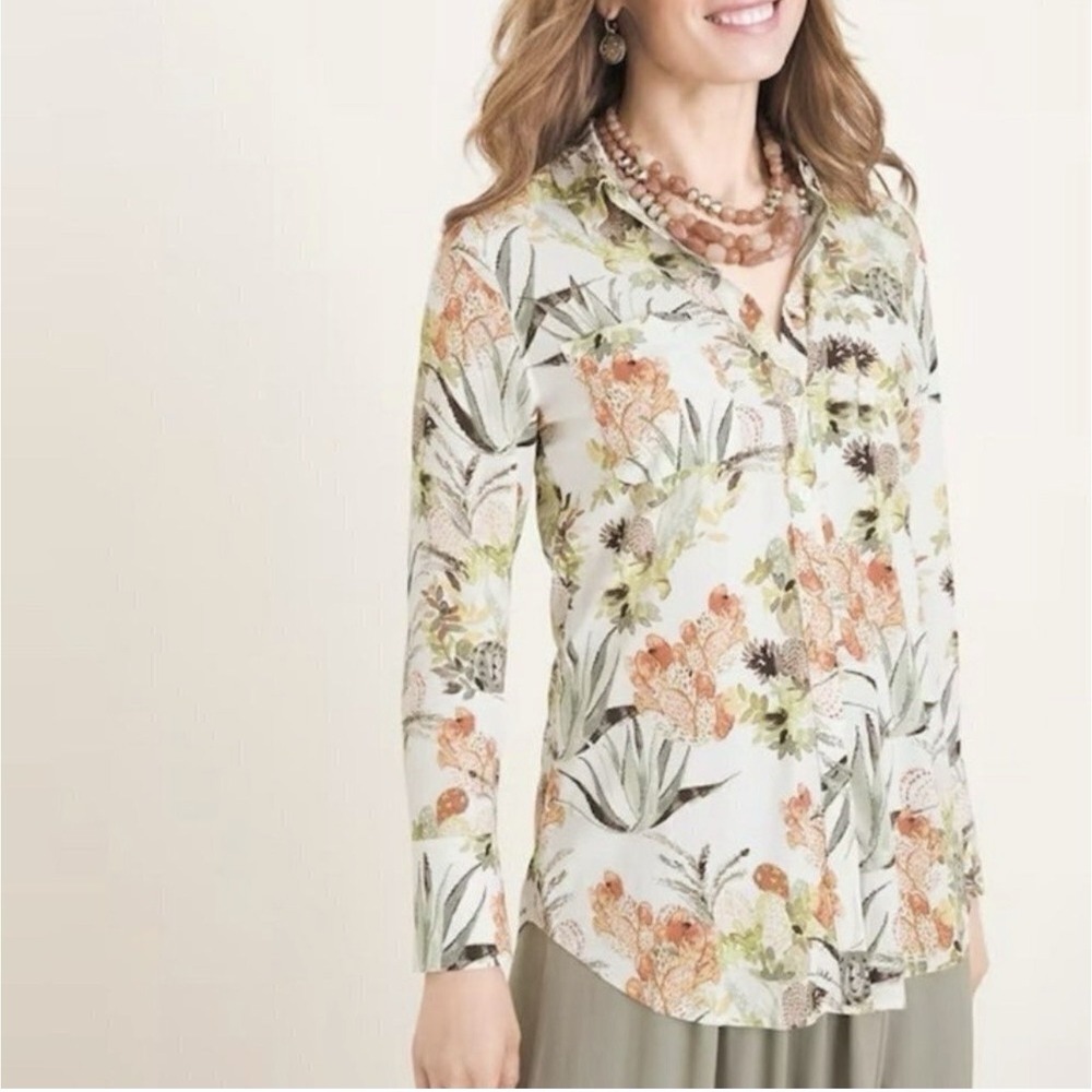 Chicos Size-1(8-10) Blouse Top Silky Soft Desert Bouquet Half‎ Placket